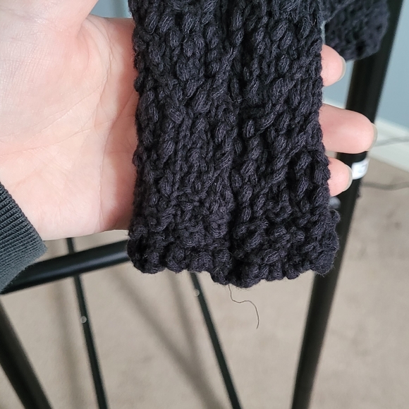 Beautiful Cardigan - Picture 3 of 3